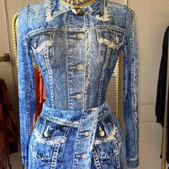 Blue set - Picture 1 of 3